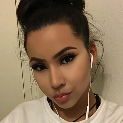 @sincerelyvalory profile image