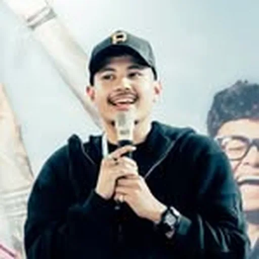 @sipijeeee profile image
