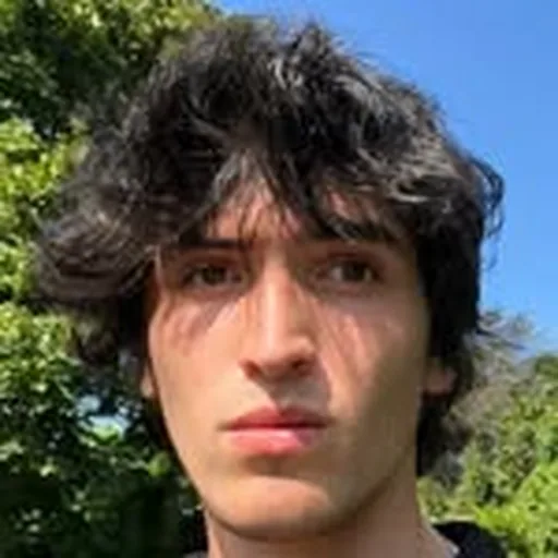 @sisk.jpeg profile image