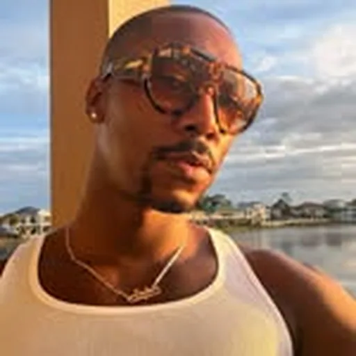 @sixsixpapi profile image