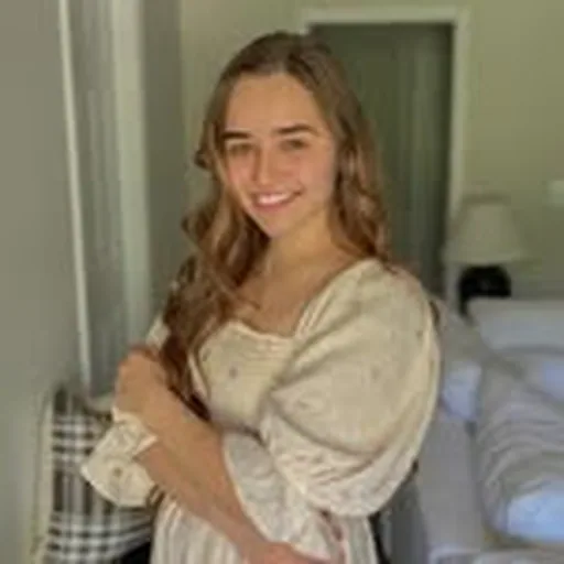 @smallcountryhome profile image
