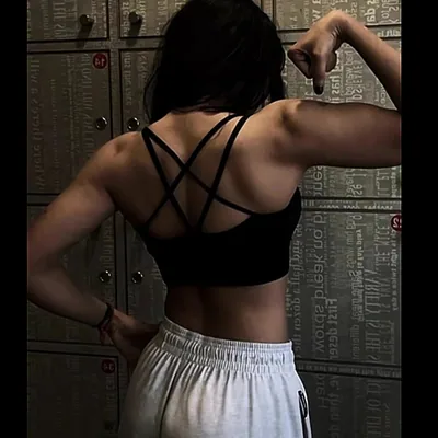 @smolbiiceps profile image