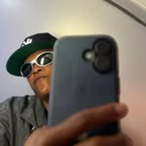 @socialicon profile image