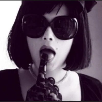 @sola_monova profile image