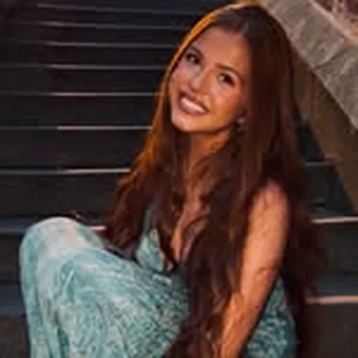 @sophielennon profile image