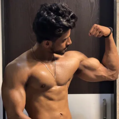 @sourav.kharade___sk profile image