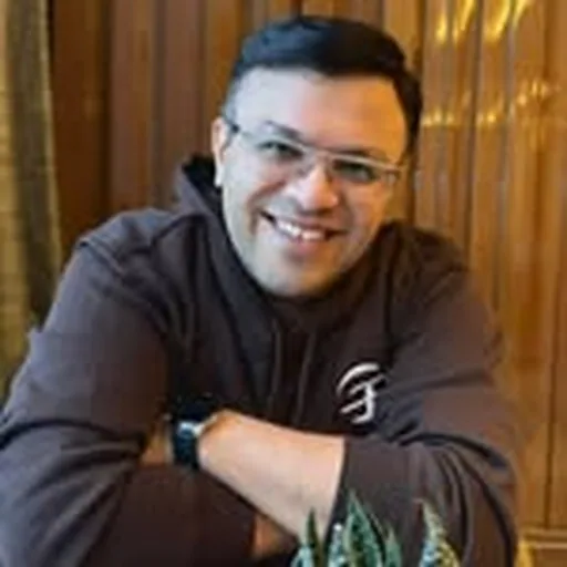 @srtolani profile image