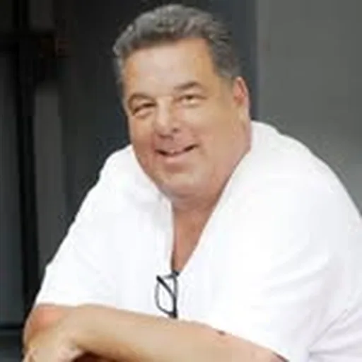 @steveschirripaofficial profile image