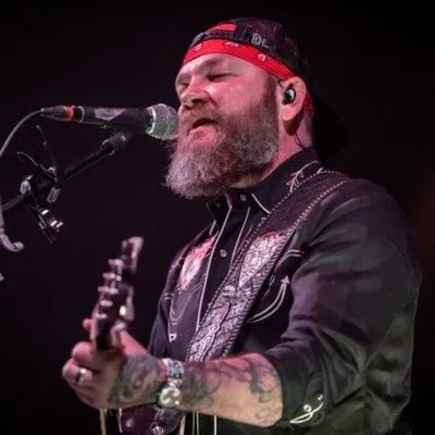 @stoneylarue profile image
