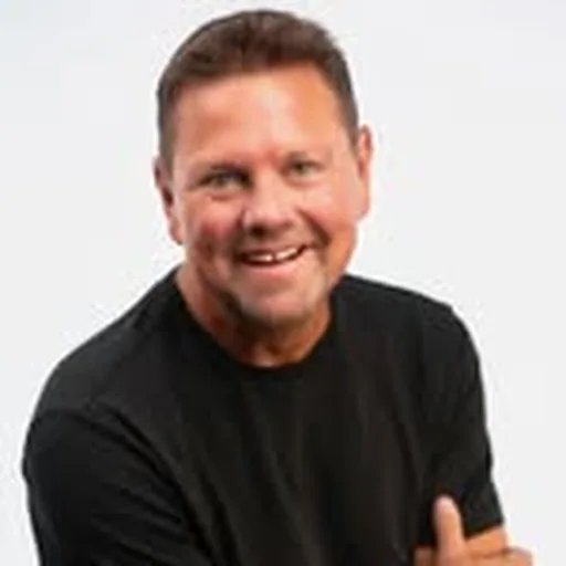 @stormewarren profile image