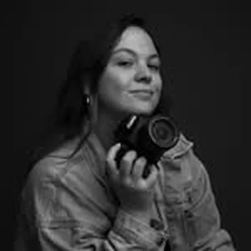 @studiotopic_photography profile image