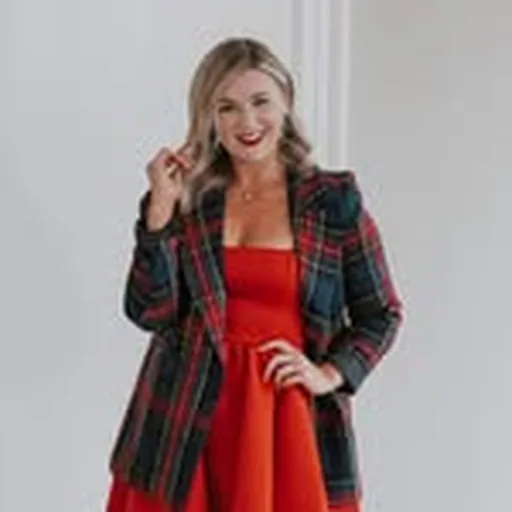 @styled.by.luxe profile image