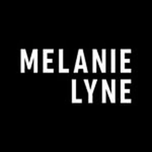 @stylemelanielyne profile image