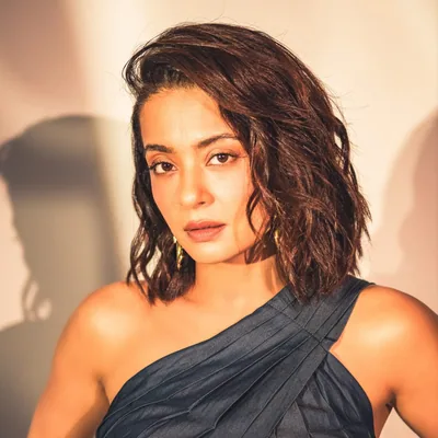 @surveenchawla profile image