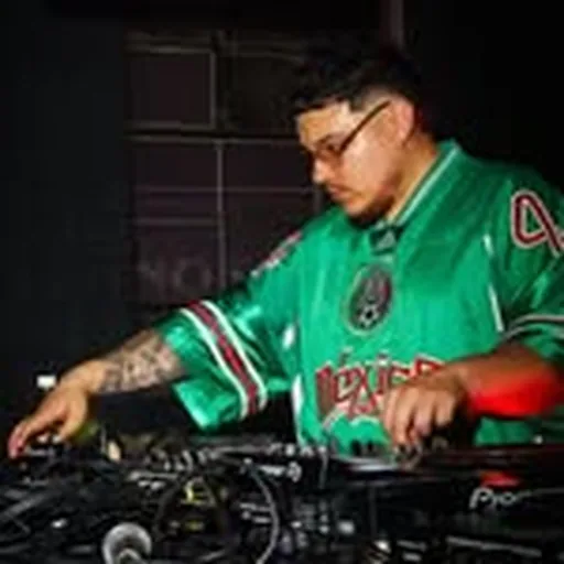 @swdejay profile image