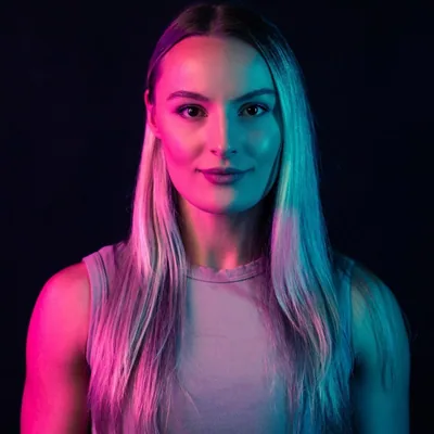 @sweatwithsoph_ profile image