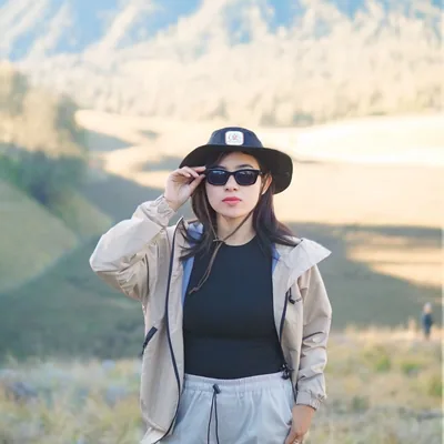 @syeilarossalia profile image