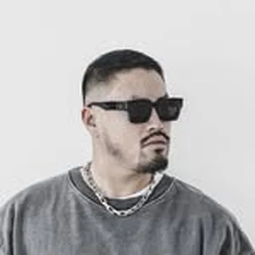 @t.mcfly profile image