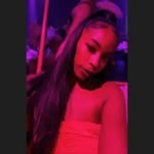 @tarynxaniela profile image