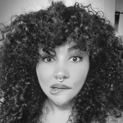 @tashared.legacy profile image