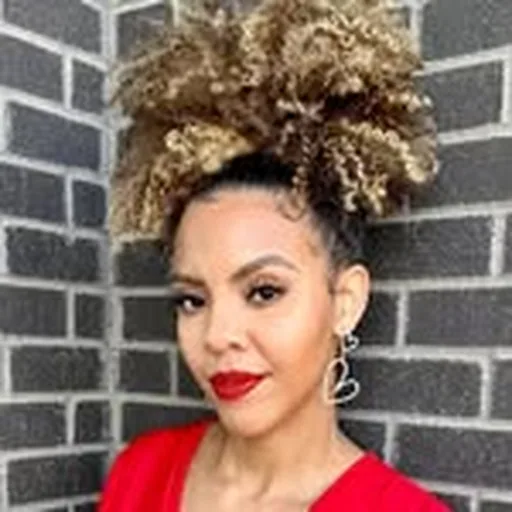 @tayloryourglow profile image