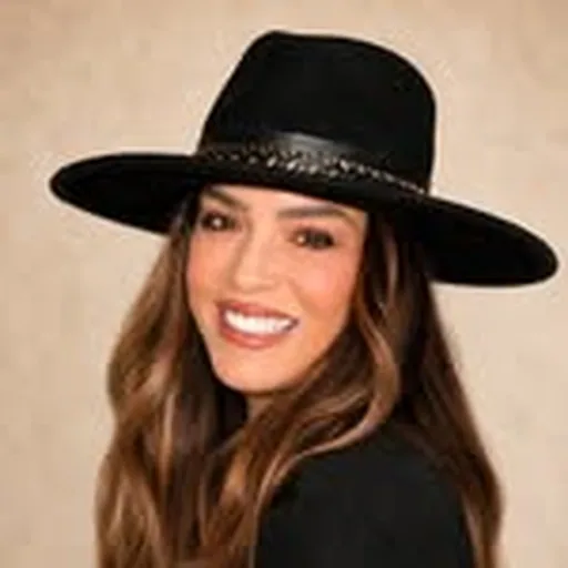 @teamhairandmakeup profile image