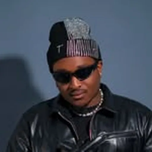 @teeben_tmu profile image