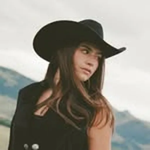 @tesscvikota_ profile image
