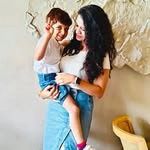@thatfitmomm profile image