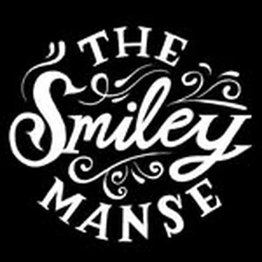 @the_smiley_manse profile image