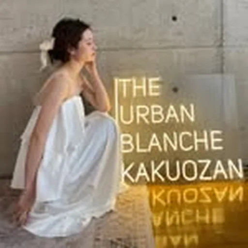@the_urbanblanche profile image