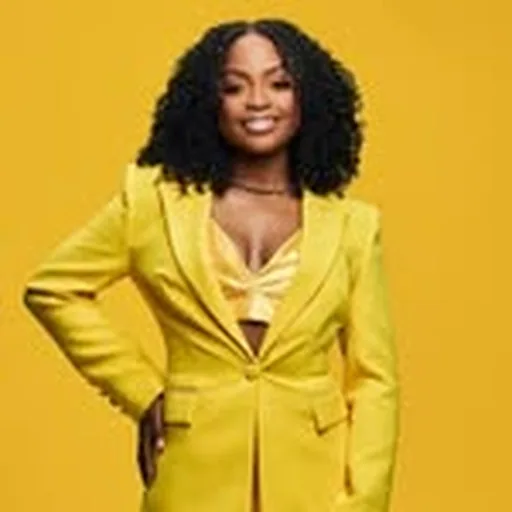 @theashleymariecollection profile image
