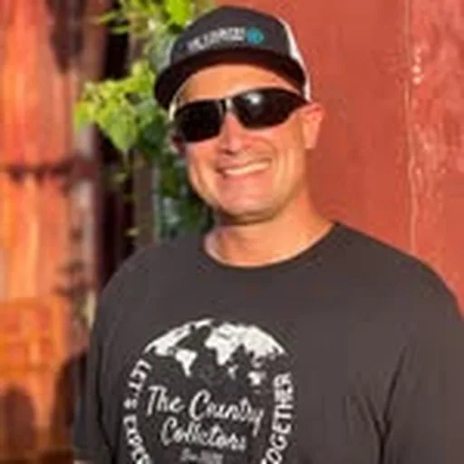 @thecountrycollectors profile image