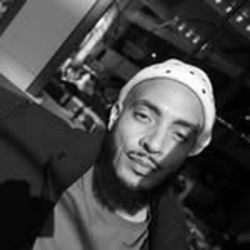 @theeflo profile image