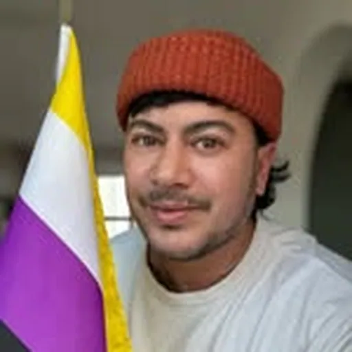 @thefoxfisher profile image