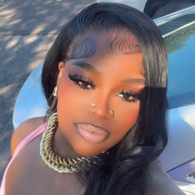 @theglamourologist profile image
