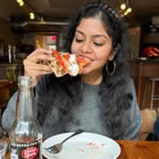@theglobalvegetarianeats profile image