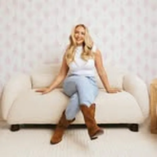 @thehouseguestpod profile image