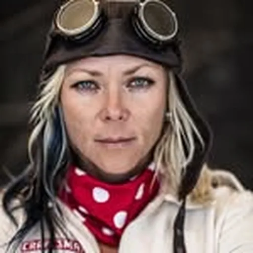 @thejessicombs profile image