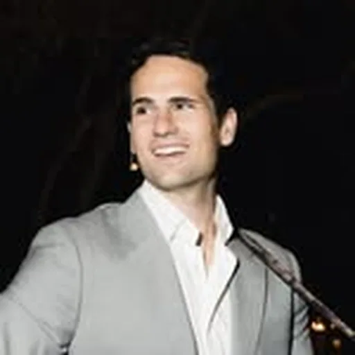 @thejoemarx profile image