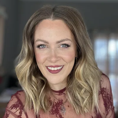 @thekellispence profile image