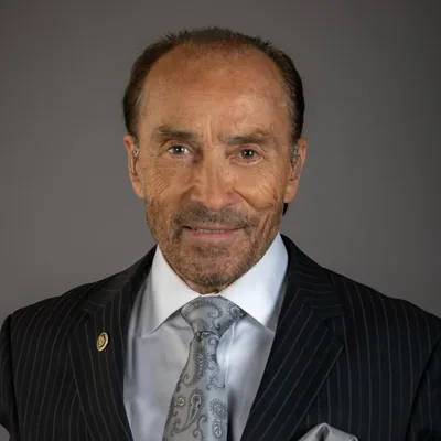 @theleegreenwood profile image