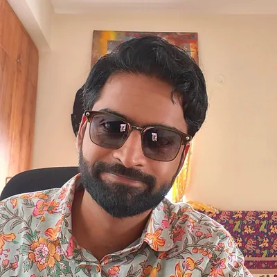 @theliellama profile image