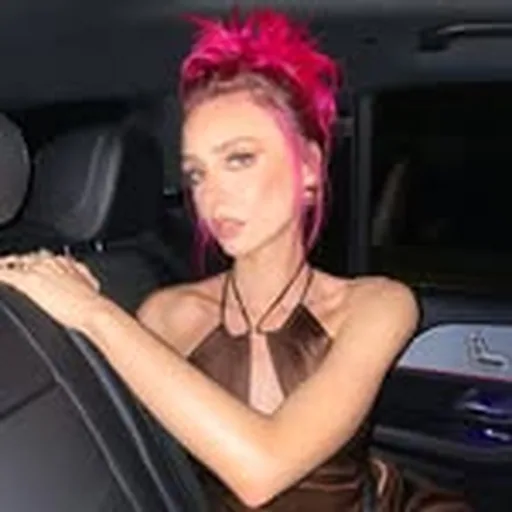 @themaddiep profile image
