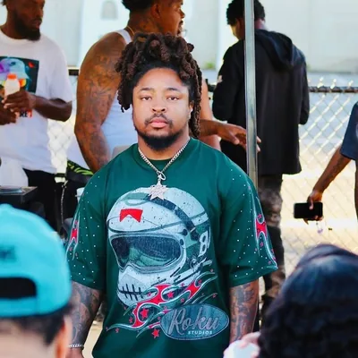 @theofficialdcam profile image