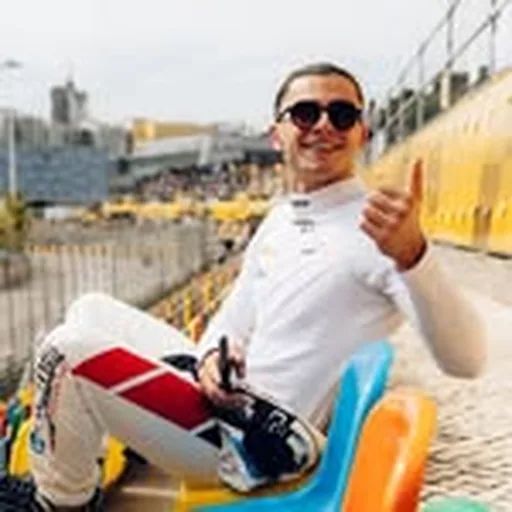 @theophile_nael profile image