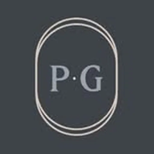 @theparisguru profile image
