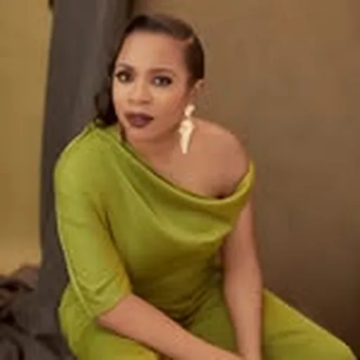 @thequeensugar profile image