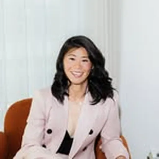 @thesassyasiantherapist profile image