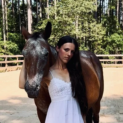 @thesouthernhorsegirl profile image